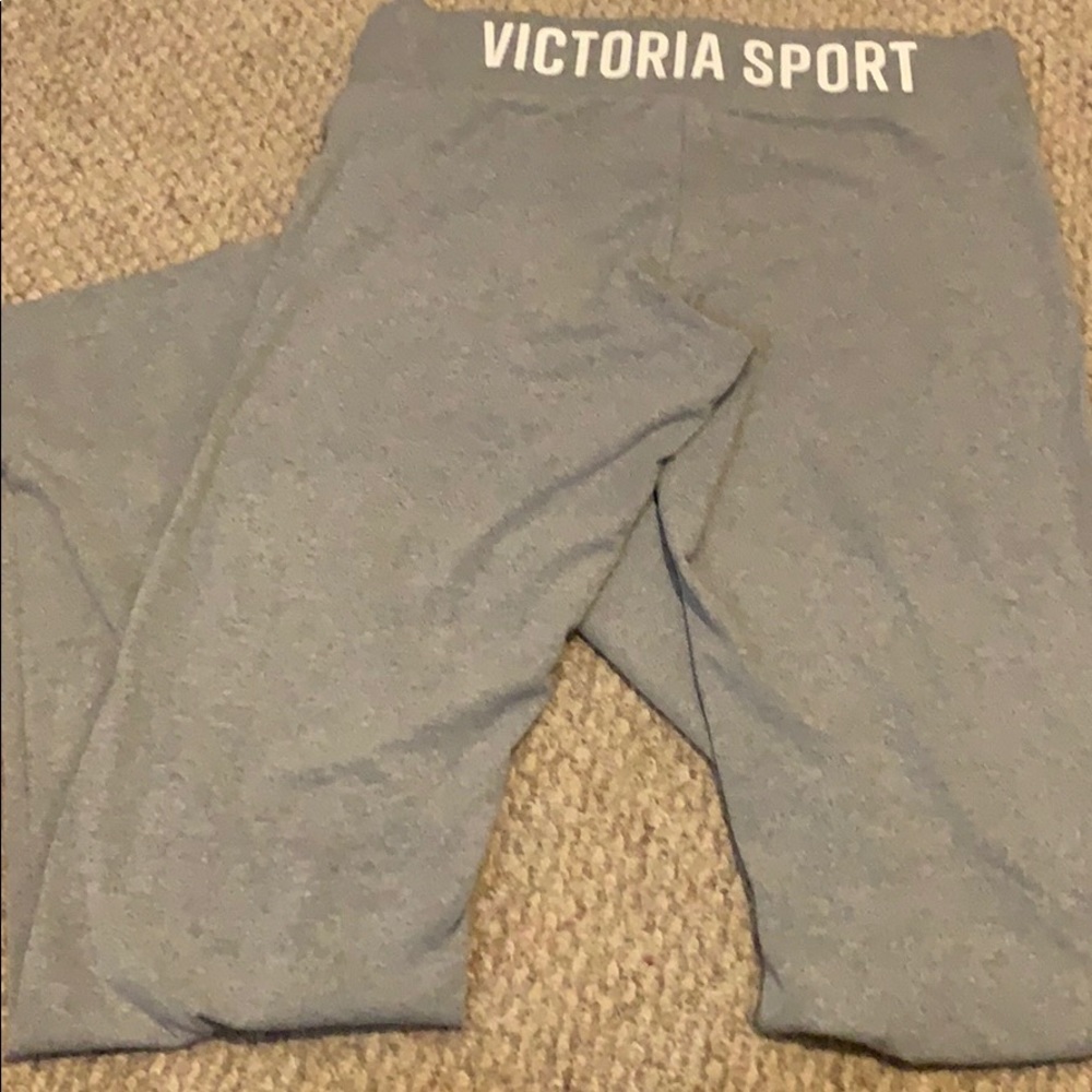 VS Sport leggings